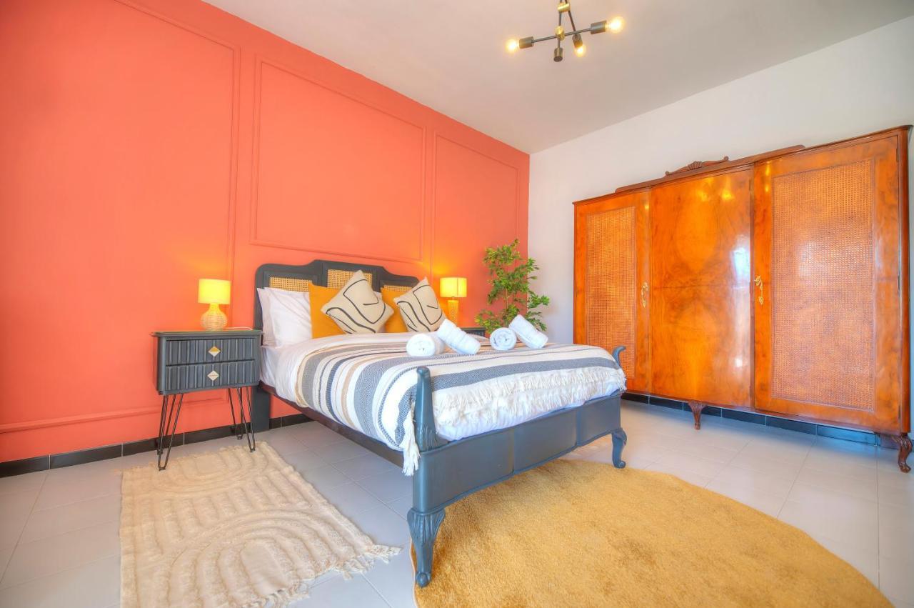Beautifully Furnished Seafront 4 Bedrooms Goslm-4 斯利马 外观 照片