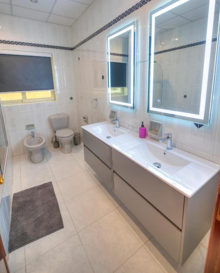Beautifully Furnished Seafront 4 Bedrooms Goslm-4 斯利马 外观 照片