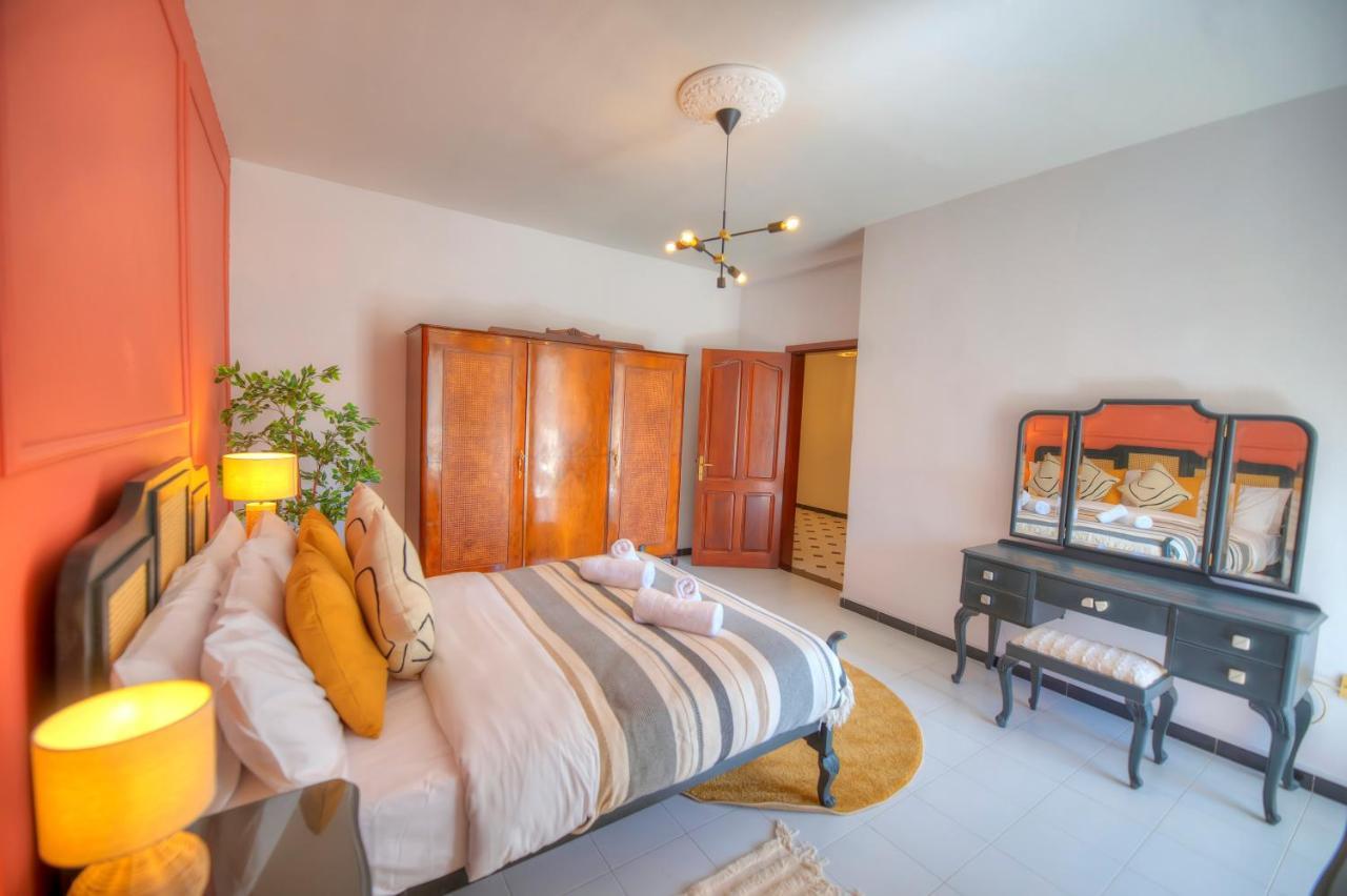 Beautifully Furnished Seafront 4 Bedrooms Goslm-4 斯利马 外观 照片