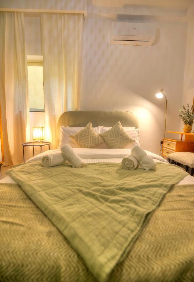 Beautifully Furnished Seafront 4 Bedrooms Goslm-4 斯利马 外观 照片
