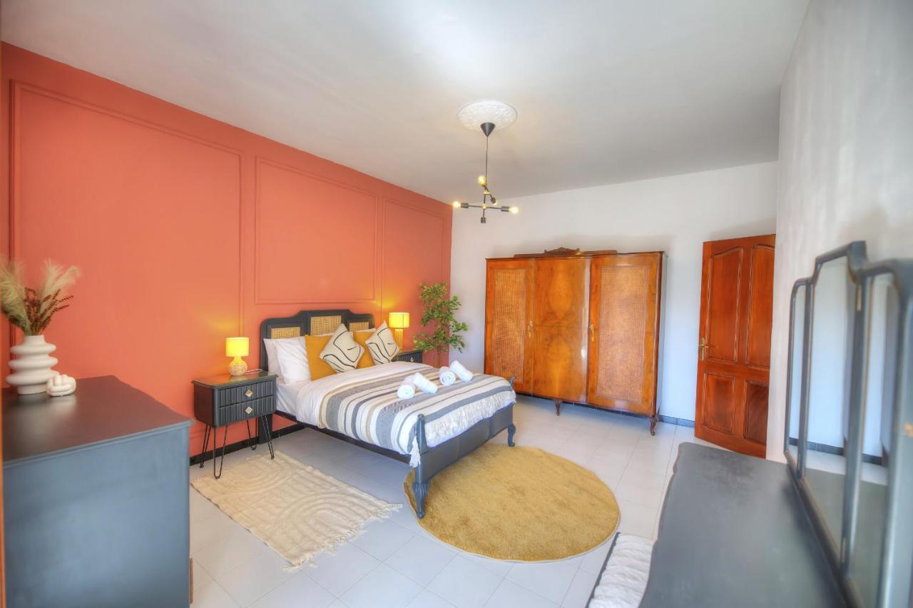 Beautifully Furnished Seafront 4 Bedrooms Goslm-4 斯利马 外观 照片