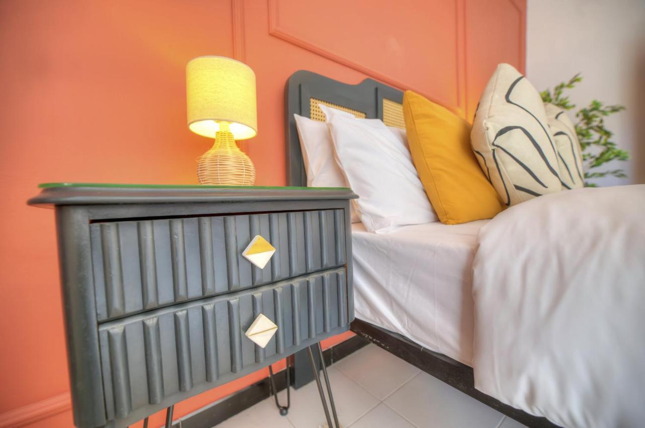 Beautifully Furnished Seafront 4 Bedrooms Goslm-4 斯利马 外观 照片
