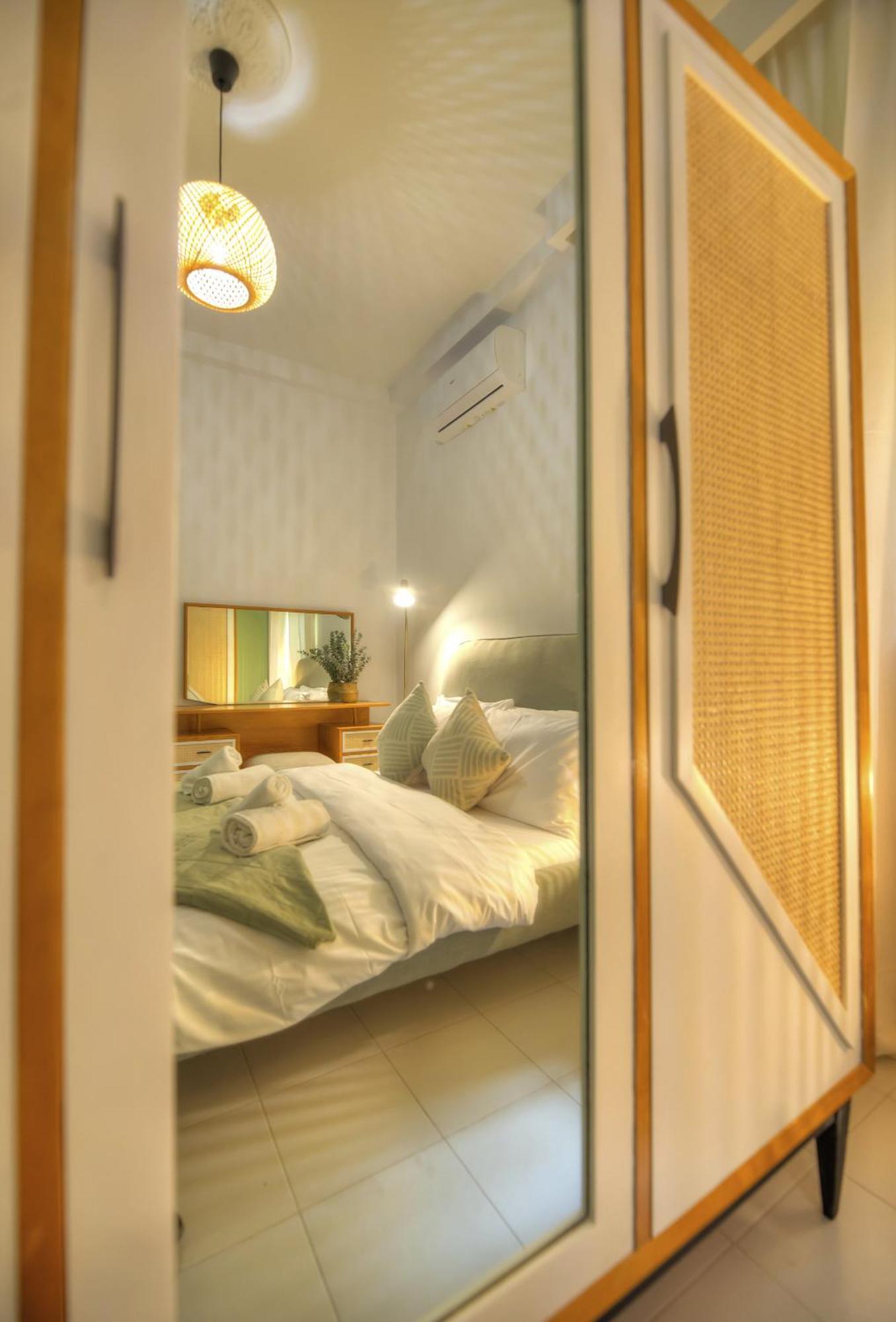 Beautifully Furnished Seafront 4 Bedrooms Goslm-4 斯利马 外观 照片